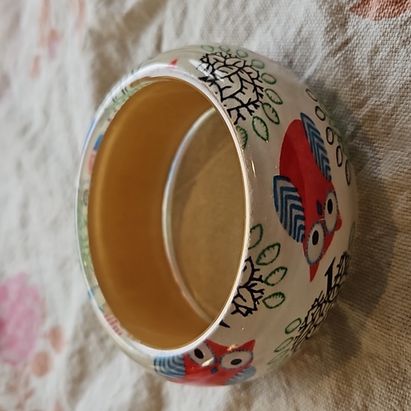 Vintage Lucite Bracelet - 2 1/2" diameter - 70's style - Picture 2 of 4